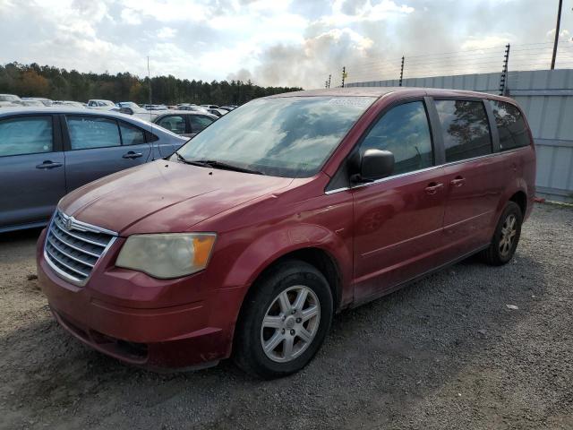 2A4RR2D10AR329844 - 2010 CHRYSLER TOWN & COU LX RED photo 2