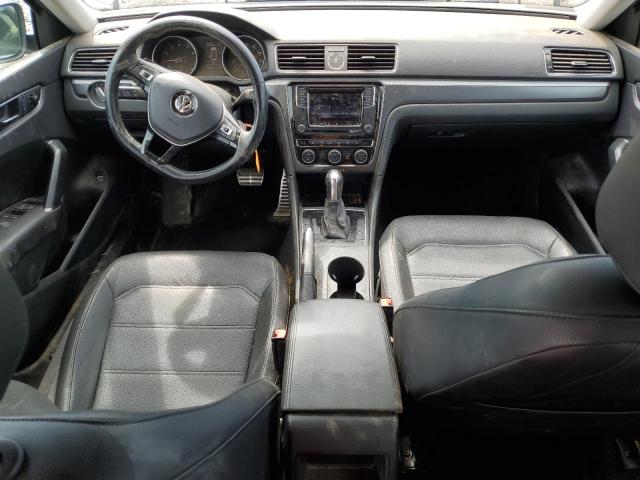 1VWDT7A31HC051721 - 2017 VOLKSWAGEN PASSAT R-LINE Boz foto 8