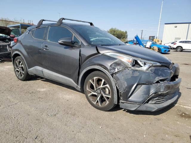 NMTKHMBX5JR025511 - 2018 TOYOTA C-HR XLE Szary zdjęcie 4