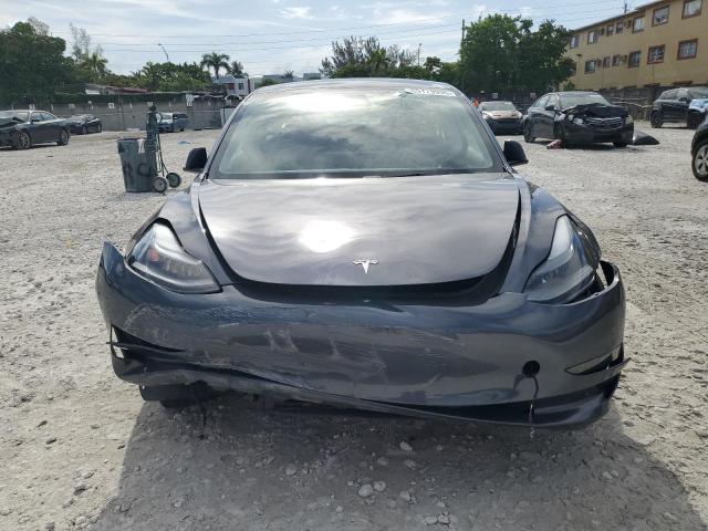 5YJ3E1EA3PF679862 - 2023 TESLA MODEL 3 ნაცრისფერი ფოტო 5