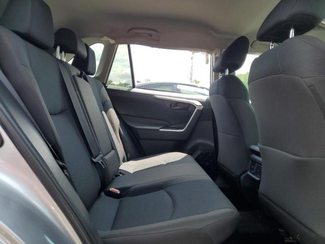 4T3MWRFV9RU154898 - 2024 TOYOTA RAV4 LE SILVER photo 11