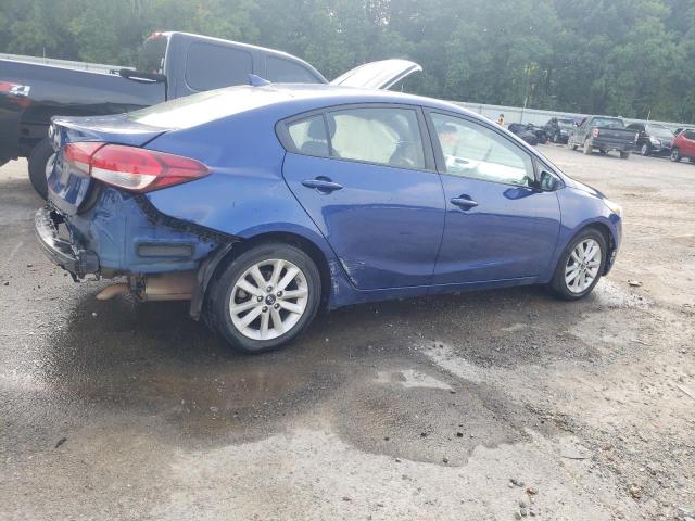 3KPFL4A79HE151720 - 2017 KIA FORTE LX BLUE photo 3