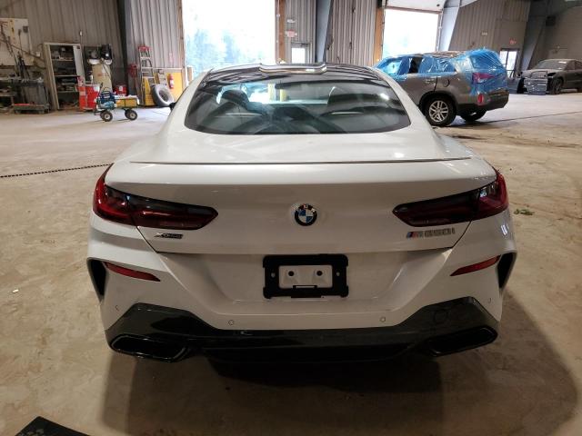 WBABC4C01NCJ56702 - 2022 BMW M850XI WHITE photo 6