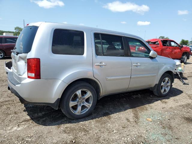 5FNYF4H47CB014418 - 2012 HONDA PILOT EX SILVER photo 3