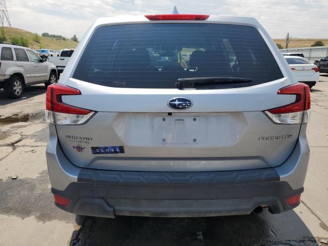 JF2SKAAC1KH579071 - 2019 SUBARU FORESTER SILVER photo 6