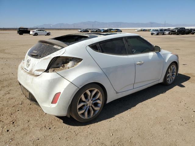 KMHTC6AD8DU132328 - 2013 HYUNDAI VELOSTER WHITE photo 3