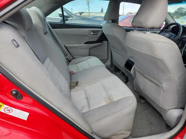 4T4BF1FK3FR469978 - 2015 TOYOTA CAMRY LE RED photo 10
