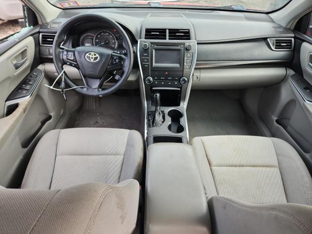 4T4BF1FK3FR469978 - 2015 TOYOTA CAMRY LE RED photo 8