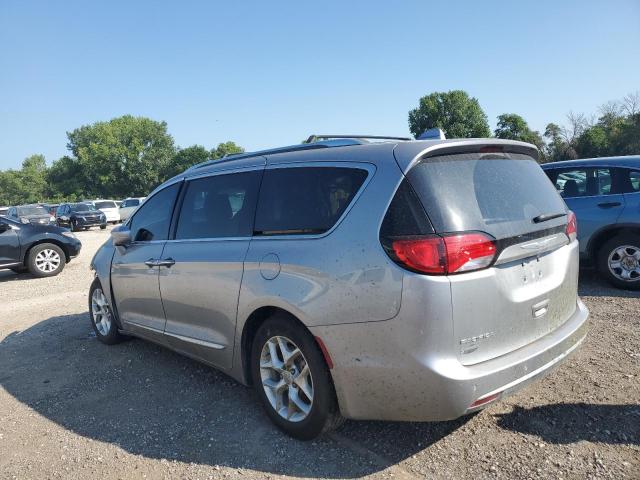 2C4RC1EG8JR100638 - 2018 CHRYSLER PACIFICA TOURING L PLUS SILVER photo 2