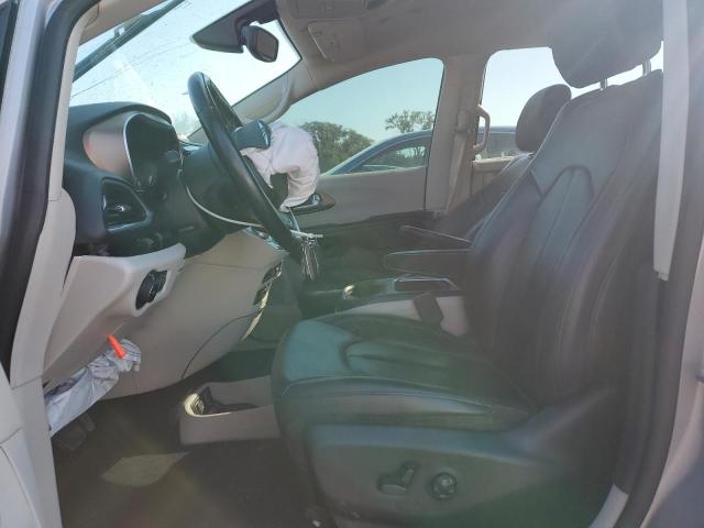 2C4RC1EG8JR100638 - 2018 CHRYSLER PACIFICA TOURING L PLUS SILVER photo 7