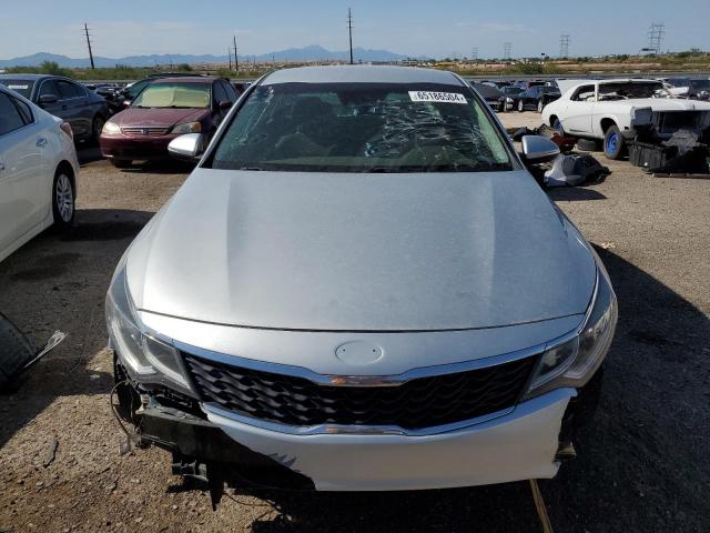 5XXGT4L3XKG317921 - 2019 KIA OPTIMA LX SILVER photo 5