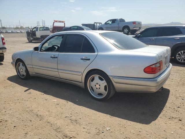 WDBJF74H5XA935500 - 1999 MERCEDES-BENZ E 55 AMG SILVER photo 2