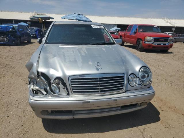 WDBJF74H5XA935500 - 1999 MERCEDES-BENZ E 55 AMG SILVER photo 5