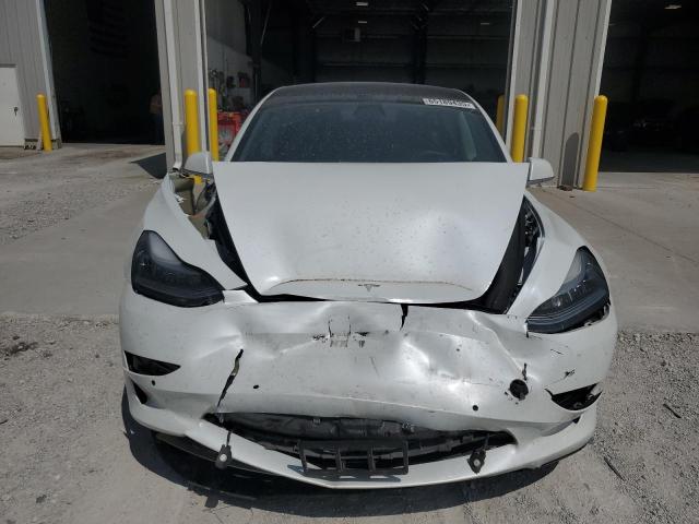 5YJ3E1EB5LF636675 - 2020 TESLA MODEL 3 白色 照片 5