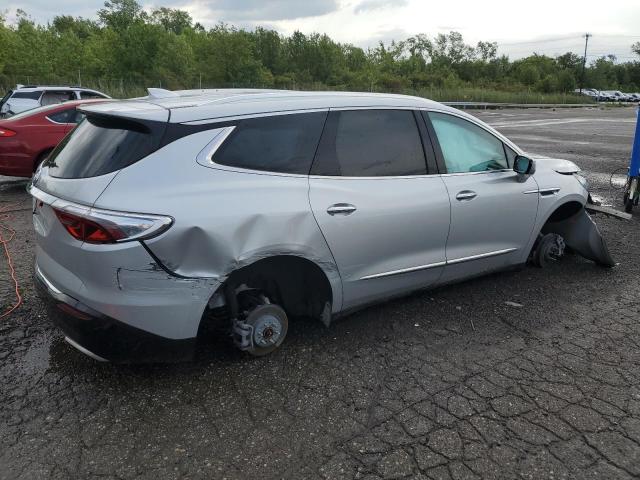 5GAEVBKW0NJ123885 - 2022 BUICK ENCLAVE PREMIUM SILVER photo 3