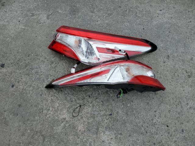 4T1G11AK9LU863714 - 2020 TOYOTA CAMRY SE BLACK photo 12