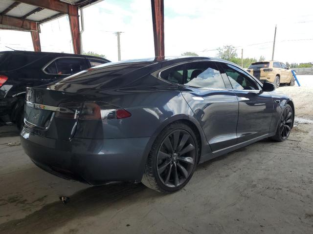 5YJSA1E25HF233097 - 2017 TESLA MODEL S Сірий фото 3