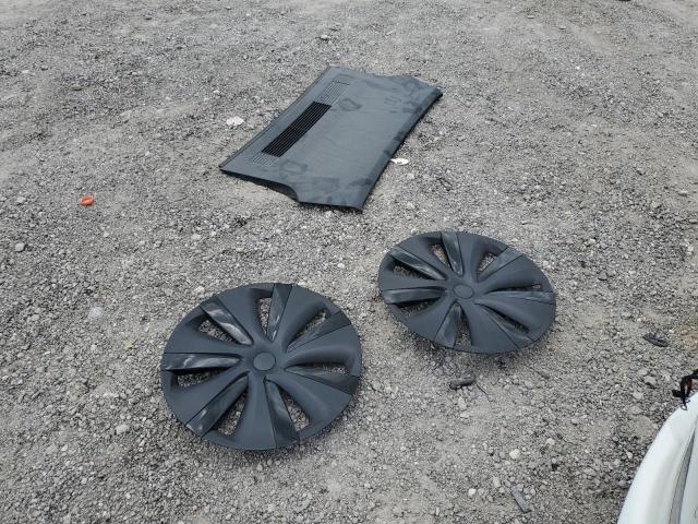 5YJSA1E58NF461147 - 2022 TESLA MODEL S 白色 照片 12