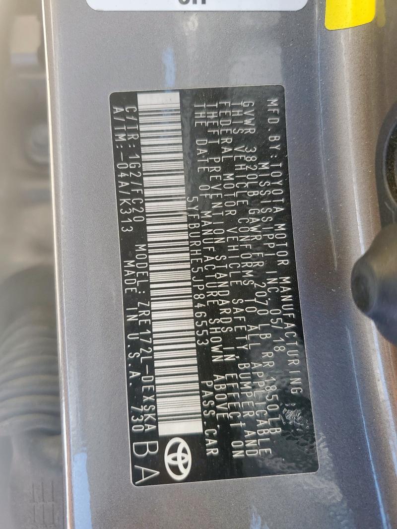 5YFBURHE5JP846553 - 2018 TOYOTA COROLLA L GRAY photo 13