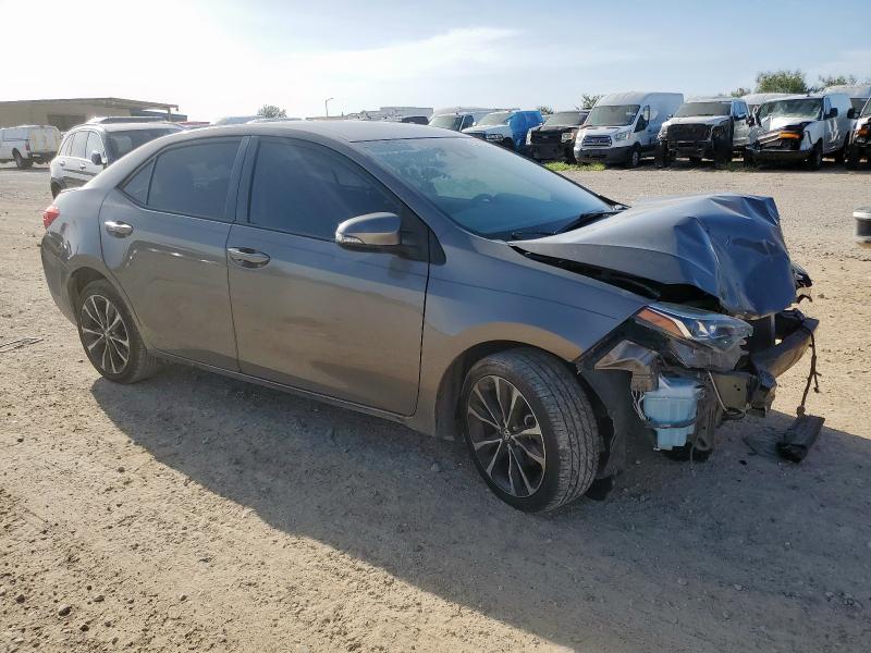 5YFBURHE5JP846553 - 2018 TOYOTA COROLLA L GRAY photo 4