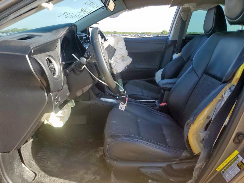 5YFBURHE5JP846553 - 2018 TOYOTA COROLLA L GRAY photo 7