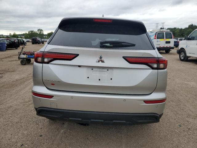 JA4J3TA89PZ009927 - 2023 MITSUBISHI OUTLANDER ES 银色 照片 6