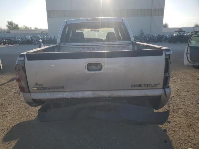 2GCEK13T451127695 - 2005 CHEVROLET SILVERADO K1500 SILVER photo 6