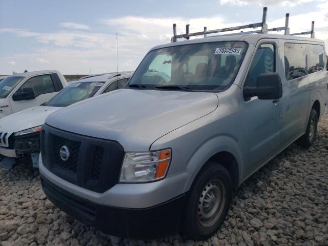 5BZBF0AA8JN852230 - 2018 NISSAN NV 3500 S SILVER photo 1