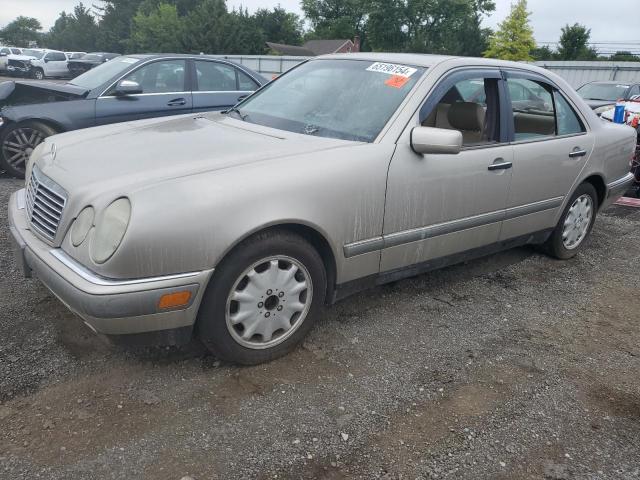 1997 MERCEDES-BENZ E 320, 