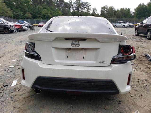 JTKJF5C78GJ014654 - 2016 TOYOTA SCION TC 白色 照片 6