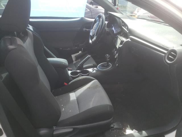 JTKJF5C78GJ014654 - 2016 TOYOTA SCION TC 白色 照片 7