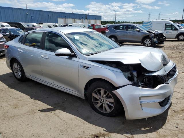 5XXGT4L35JG207776 - 2018 KIA OPTIMA LX Silber Foto 4