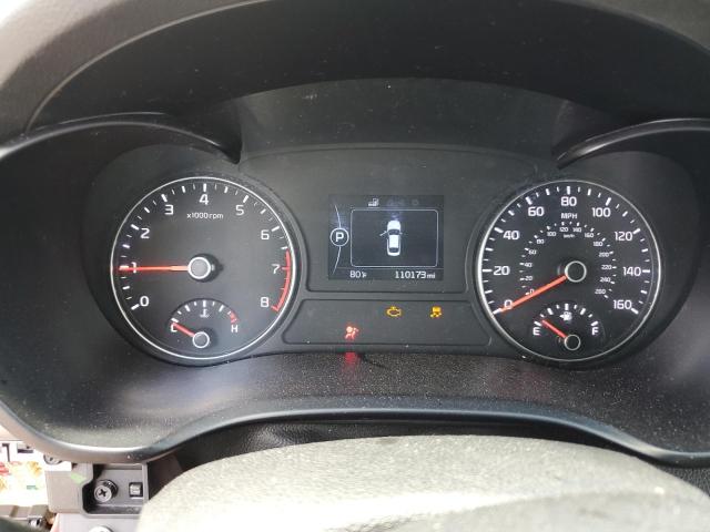 5XXGT4L35JG207776 - 2018 KIA OPTIMA LX Silber Foto 9