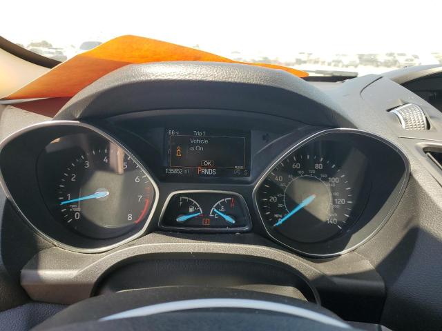 1FMCU0GD9JUD37802 - 2018 FORD ESCAPE SE WHITE photo 9