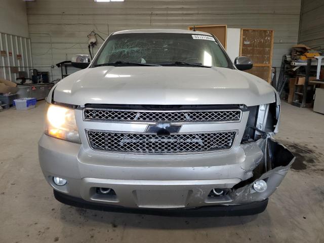 1GNSKCE0XBR101159 - 2011 CHEVROLET TAHOE K1500 LTZ SILVER photo 5