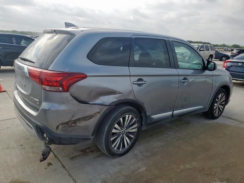 JA4AD3A30KZ033222 - 2019 MITSUBISHI OUTLANDER SE 银色 照片 3