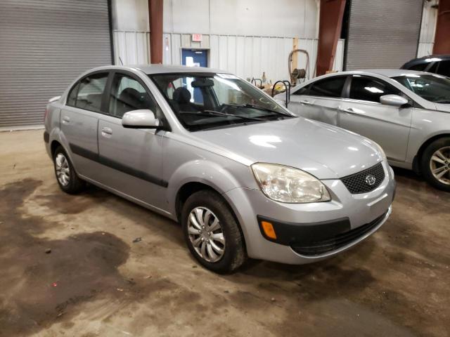 KNADE223796533959 - 2009 KIA RIO BASE SILVER photo 4