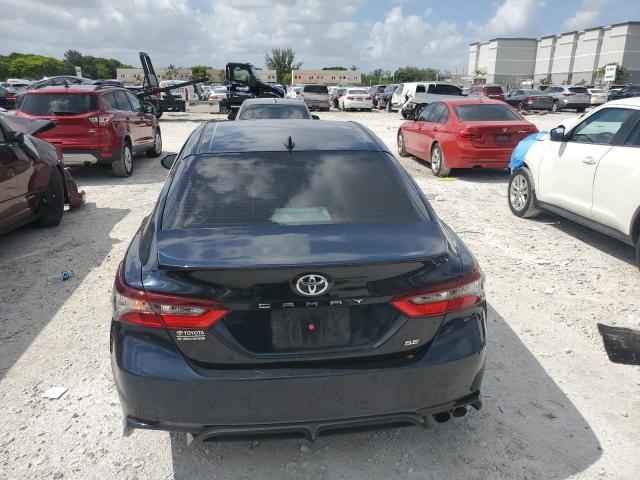 4T1T11AK4MU437882 - 2021 TOYOTA CAMRY SE 黑色 照片 6