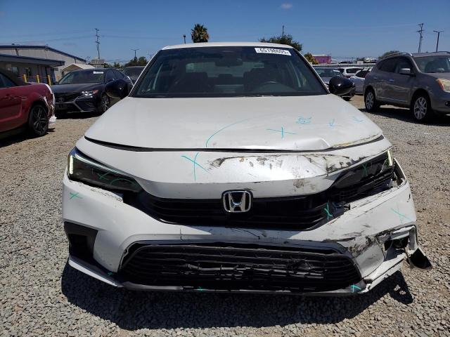 2HGFE2F57NH603137 - 2022 HONDA CIVIC SPORT WHITE photo 5