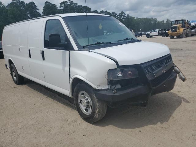1GCWGBFP3J1280577 - 2018 CHEVROLET EXPRESS G2 WHITE photo 7
