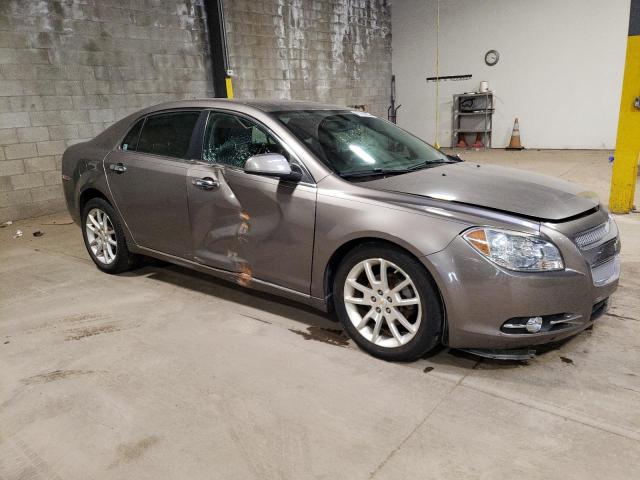 1G1ZE5EB1AF322542 - 2010 CHEVROLET MALIBU LTZ თაფლისფერი ფოტო 4