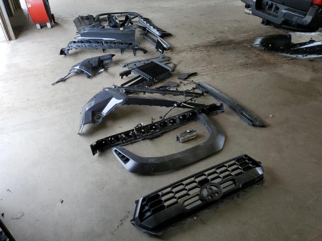 3TMLB5JN0RM029913 - 2024 TOYOTA TACOMA DOUBLE CAB GRAY photo 12