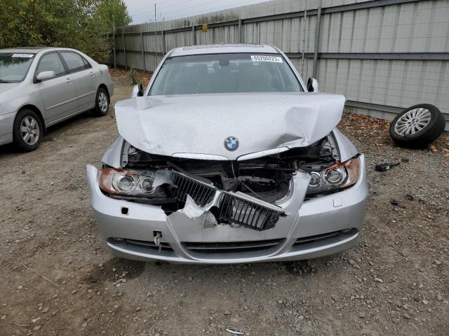 WBAVC93528K040117 - 2008 BMW 328 XI SILVER photo 5