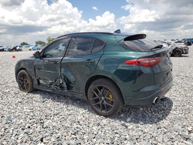 ZASPAKBN6M7D18449 - 2021 ALFA ROMEO STELVIO TI GREEN photo 2