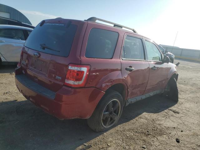 1FMCU0DG3BKA49754 - 2011 FORD ESCAPE XLT RED photo 3