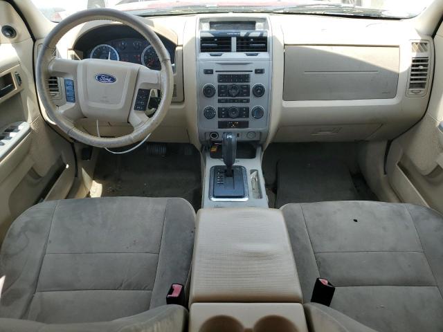 1FMCU0DG3BKA49754 - 2011 FORD ESCAPE XLT RED photo 8