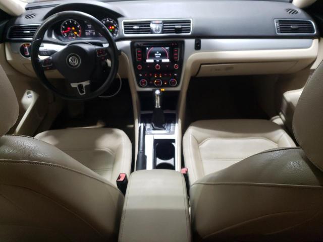 1VWBH7A35CC097098 - 2012 VOLKSWAGEN PASSAT SE Blanc photo 8