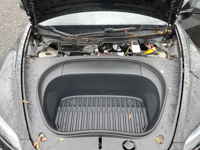 5YJ3E1ET9RF826030 - 2024 TESLA MODEL 3 أسود صورة 11