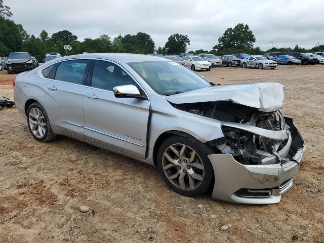 2G1125S39J9113979 - 2018 CHEVROLET IMPALA PREMIER SILVER photo 4