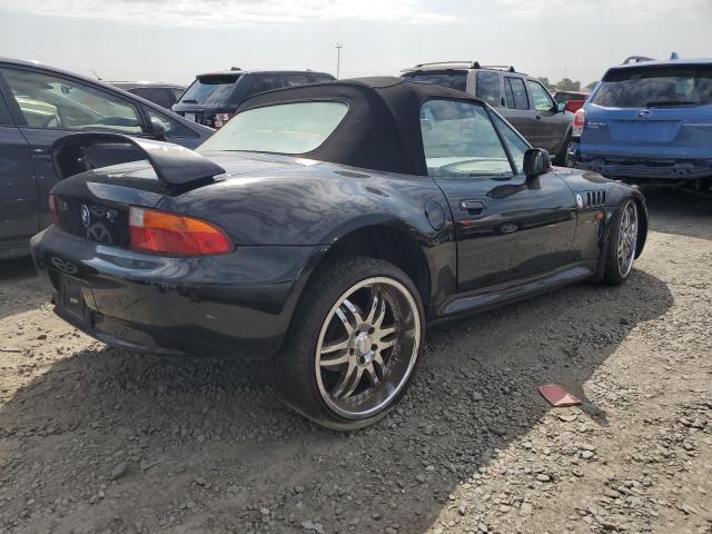 4USCJ3334WLC14804 - 1998 BMW Z3 2.8 BLACK photo 3